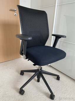 Kancelářská židle - Vitra ID Mesh PC 25000,- NOVÁ - 4