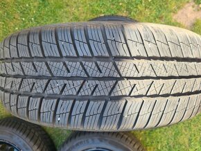 Zimní pneu sadu z vozu Renault Megane 3 205/55 R16 - 4