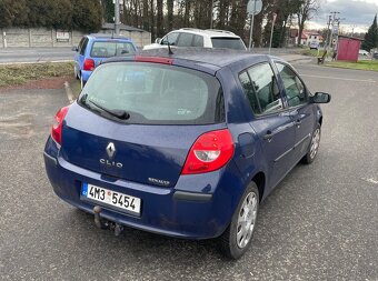 Renault Clio III 1.5 dCi - 4