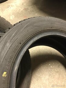 Zimní pár Falken Eurowinter HS01 185/60 R15 88T M+S XL - 4