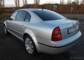 Škoda Superb 2,5 TDI 114 kW V 6 nafta manuál - 4