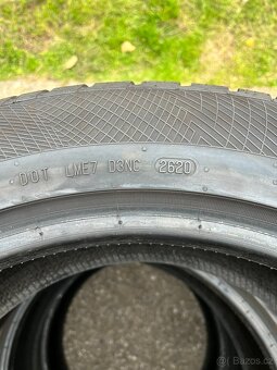 Zimní pneu Continental 235/55 R19 málo jeté - 4