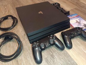 PS4 1tb Pro - 4