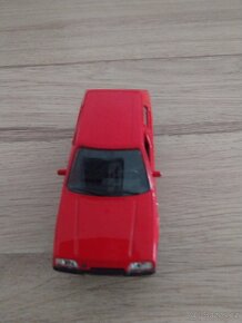 Model Škoda favorit  1:38 - 4