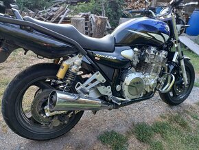 YAMAHA XJR 1300 - 4