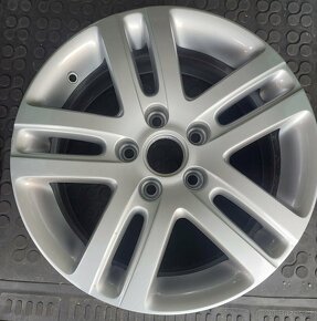 Alu Vw 5x112  6,5x16 ET50 1K0601025BM - 4