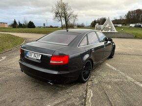 Audi A6 4.2 Quattro - 4