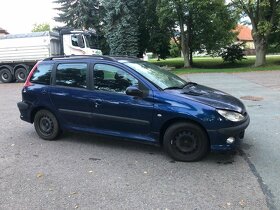 Peugeot 206 - 4