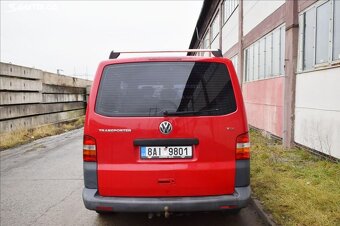 Volkswagen Transporter 2.5 TDi 96KW T5/LONG/6MÍST/AC/ - 4