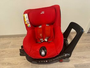 Britax Romer Dualfix M i-Size 2021 - 4