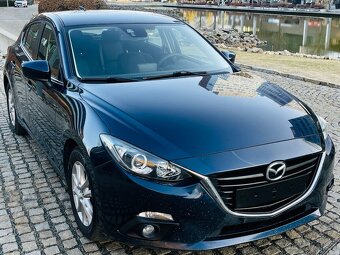 Mazda 3 1.5i BENZÍN 74KW MANUÁL NAVIGACE DVOUZ. KLIMA - 4