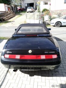 Alfa Romeo Spider - 4