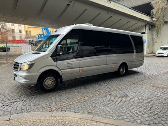 Mercedes-Sprinter 519 - Bus 21seater - 4