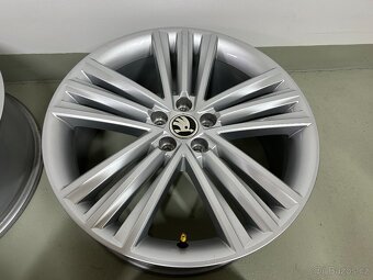 originál al sada Škoda Scala/Kamiq Sirius 5x100 18" - 4