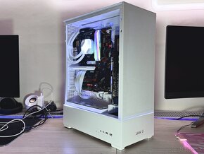 Herní PC | Ryzen 7 5700x3D, RTX 3070, 64GB, 1TB SSD - 4