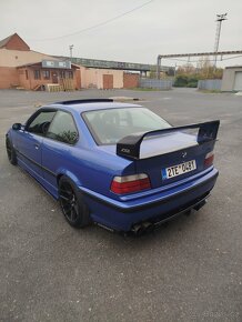 BMW E36 M3 - 4