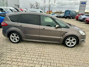 Ford S-MAX 2.2 TDCi 147kW TITANIUM S 7 MÍST - 4