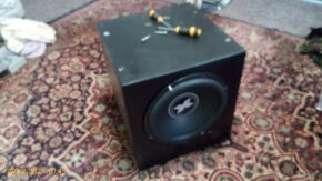 15" subwoofer - 4