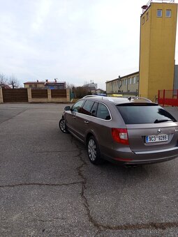 Škoda Superb 2,0 TDI 103kw CFFB 6st Manual - 4