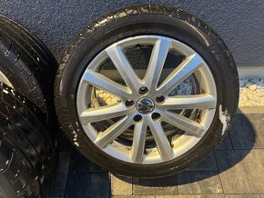 Alu kola VW Letním pneu 235/45R17 - 4