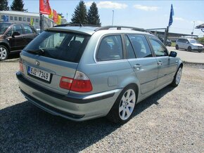 BMW 330d Touring Automat 06/2002 - 4