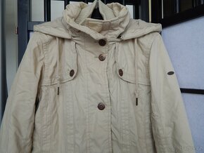 Dámská bunda/ parka s kapucí vel.M, zn. EdC - 4