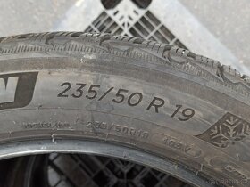 4x ZIMNÍ pneu MICHELIN 235/50 R19 SUV - 4