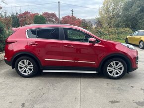 Kia Sportage 2.0 CRDi AWD AT Gold - 4