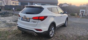 Hyundai Santa Fe 2.2 147kw 4x4 - 4