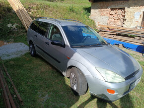 Prodám Ford Focus 1.6 - 4