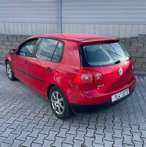 VW Golf 1,4i // 55kw // digi klima - 4