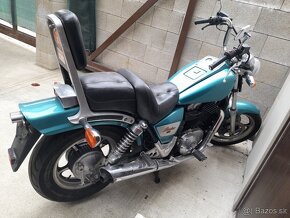 Predám Honda VT 1100 - 4