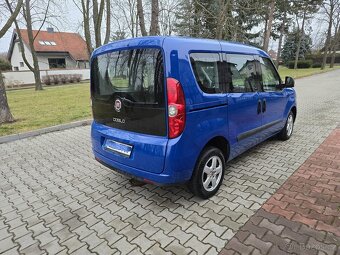 VÍCEÚČELOVÝ FIAT DOBLO COMBI 1,6 JTD - 4