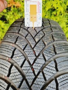 Prodám zimní Bridgestone Blizzak 185/60/14 Dot, 31/2019 7mm - 4