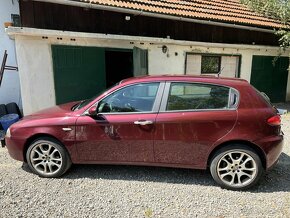 Alfa Romeo 147 - 4