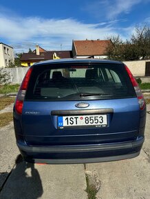 Ford Focus kombi 1.6 74 kW, benzín - 4