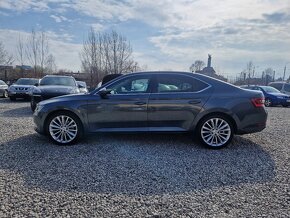 Škoda Superb 3,2.0TDi,140KW,STYLE,MANUÁL1.MAJ.ČR,R.V.10/2017 - 4