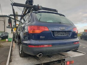 Audi Q7 prodám celek náhradních dílu Praha10 - 4