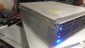 Cisco nexus N3K-C3048TP-1GE 48x1GE, 4x10GE SFP+ - 4