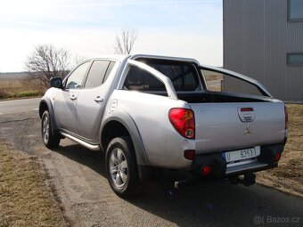 Mitsubishi L200, 2,5 Di-D 4x4 rok 2008 - 4