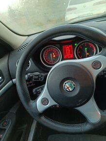 Alfa Romeo 159 1.9jtdm 110kw - 4