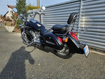 Honda VT 750C Shadow - ČR, 2.maj. - 4