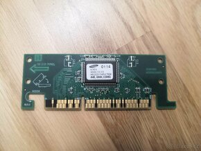 Paměti SIMM + DIMM + AGP - 4