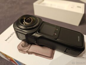 Akční kamera Insta360 ONE RS 1-Inch 360 Edition - Zamluveno - 4