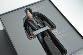 Hot Toys Terminator 2 T-800 DX10 - 4