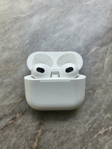 Sluchátka Apple AirPods (3. generace) - 4