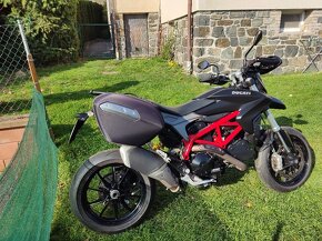 Ducati Hypermotard 821 (2014) po servisu, brašny - 4