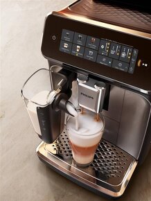 Espresso Philips Series 3300 LatteGo EP3347/90 - 4