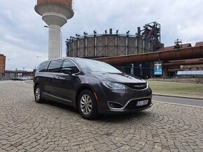 Chrysler pacifica 3.6L  2018 - 4