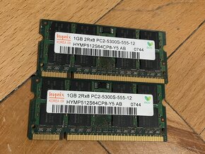 Paměti RAM 12 ks x 1 až 2 GB DDR2 do notebooku, cena za vše - 4